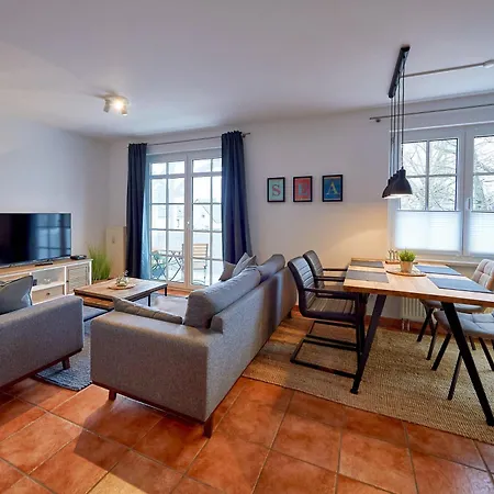 Apartment Bakenberg Wg 13 Strandläufer Mit Balkon *