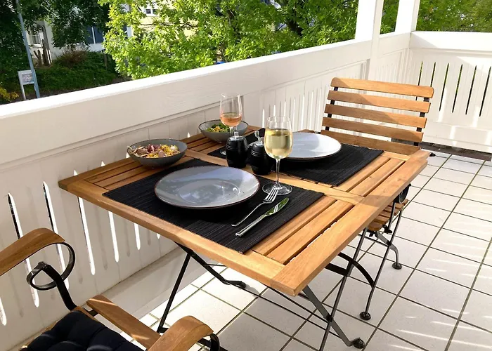 Bakenberg In - Wg 13 Strandläufer Mit Balkon * Binz